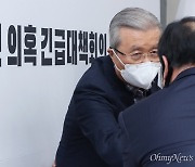 주호영 "문재인, 김정은과 무슨 춤판 벌일지 불안"