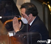 대선 지지율 하락 이낙연 '고민 많네'