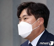 류현진, 3일 미국 출국.."좋은 소식으로 응원 보답할 것"