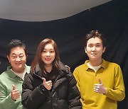 [단독] 박준규-종혁 부자, 김연아와 갤럭시 S21 '피는 못 속이링' CF 찍었다