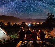 [김진국의 심심(心心)파적 1] "왜 편한 집을 두고 텐트를 고집할까?": 캠핑의 심리학