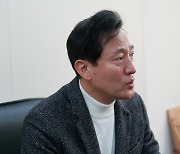 [Herald Interview] Put policies for foreigners on back burner: former Seoul Mayor