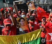 유럽도 미얀마 군부 쿠데타 강력 규탄..수치 등 즉각 석방 촉구