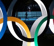 일본의 승부수, 긴급사태 연장 "도쿄올림픽 반드시 개최"