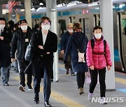 日, 도쿄 등 10개 지역 긴급사태 한달 연장..올림픽 개최 '배수의 진'