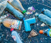 [News Focus] Plastic waste crisis thwarts Korea's efforts towards greener future