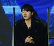 '승리호' 송중기 "'늑대소년' 촬영 때 시나리오 얘기 들어..출연 결정했었다"