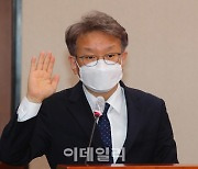 [포토]권칠승, '소상공인 손실보상제 도입 적극 검토'