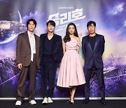 'Space Sweepers' signals first blockbuster K-sci-fi flick