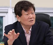 야당 원안위원 "북 원전 검토가 '이적행위'?..한심하다"