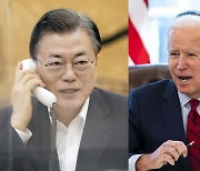 백악관 "바이든-文 통화..한미동맹이 동북아 평화 핵심축"