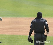 KBO 심판위원회 세미나 개최..새 규정 숙지