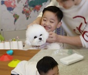 김재원 子 이준, 알콩달콩 강아지 돌보기..부전자전 '스위트함'('편스토랑')