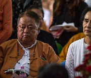 "미얀마 군부, 아웅산 수치 고문 핵심 측근도 체포"