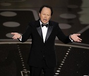 Q&A-Billy Crystal