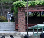 서울 고등학교 교원, 성과급 균등분배로 첫 징계받아