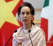 미얀마 군정, 수치에 반역죄 씌우나..변호인 접견 막고 마라톤 조사