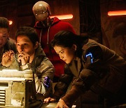 S. Korean sci-fi film "Space Sweepers" rockets to top spot on Netflix global list