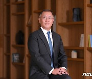 재계 총수 설 연휴에도 현안점검..미래차·배터리 신사업 구상