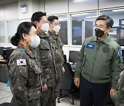 서욱 국방장관, 설 연휴 맞아 군사대비태세 현장점검