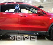 [포토]소비자 공략할 캐딜락 'XT4'