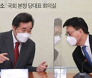 이낙연, 홍남기에 "당 대표 이야기 바로 SNS서 면박, 어쩌자는거냐"