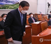 정의용 "방위비 조만간 타결 예상..작년은 동결과 마찬가지"