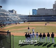 [포토]NC스프링캠프, 한결 포근해진 날씨 속 훈련