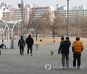 포근한 토요일..수도권·충북 미세먼지 '나쁨'