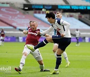 [EPL 리뷰] '손흥민 골대' 토트넘, '린가드 결승골' 웨스트햄에 1-2 패배