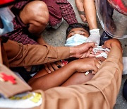 미얀마 유혈사태..군정, 시위대 총격에 무차별 체포