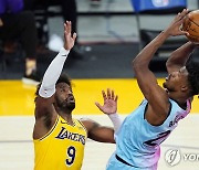 NBA 마이애미, 레이커스와 '챔프전 리턴매치' 2점 차 승리