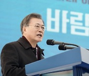문 대통령 지지율 40.6%..서울, 국민의힘 지지율 상승