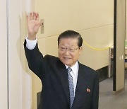 김정은, 허종만 총련의장 86세 생일축전.."사랑하는 재일동포"