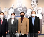 [포토]안철수 대표, '김영삼도서관 방문'