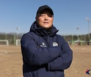 '행복축구' 김태완 감독의 뚝심.."즐겁게 한다고 진다는 건가요?"