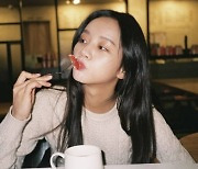 혜리, 과거 사진 공개 "언제지?".. 최우식 "딸기 먹을 때 아냐?" 엉뚱 답변