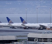 USA TRANSPORT ACCIDENT AFTERMATH UNITED AIRLINES BOEING 777