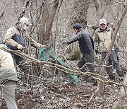 전북지방환경청, 덕유산·내장산 일대 불법 사냥도구 수거