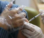 한의협 이어 병원협회도 "코로나 백신 접종 적극 협조"