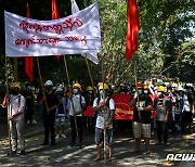 영국, 민 아웅 등 미얀마 쿠데타 군부 6명 추가 제재