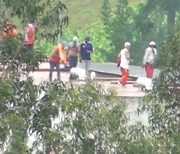 에콰도르 교도소 '동시다발 폭동' 사망자 79명으로 늘어