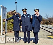 [TD포토] 임지연-손현주-박준현 '이번 역은 토크 맛역~ 입니다'