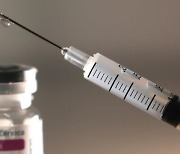 화이자 백신, 코로나19 확진자 병동부터 접종 시작