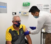 [코리아타임스 뉴스 ] 호주 백신 접종 시작.. 모리슨 호주 총리도 접종