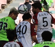 '디펜딩 챔피언' 전북, K리그1 개막전서 서울에 2-0 쾌조의 출발