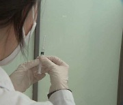 K주사기 통했다..'세계 최초' 백신 1병당 접종 인원 1∼2명 확대