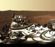 [우주를 보다] 작은 돌까지 선명..화성 초고해상도 이미지 공개