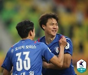 [현장 리뷰] '김건희 골' 수원삼성, 개막전부터 광주에 1-0 승리