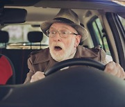 고령운전자, 교통사고 44% 증가..치사율도 높아